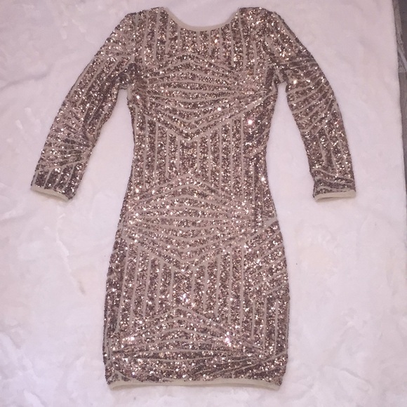 Rose gold sequent body con dress - Picture 3 of 6